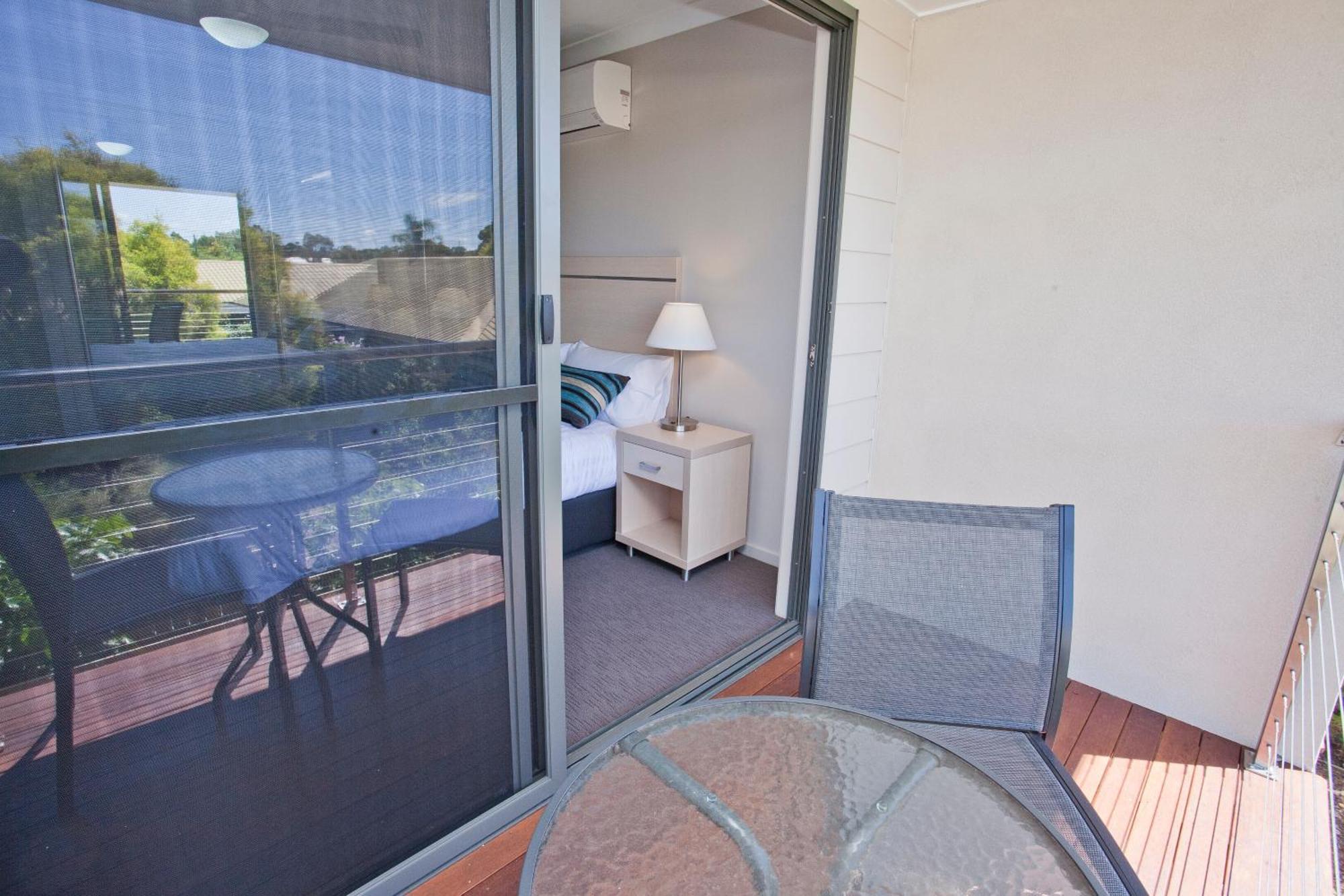 Stonewood Villas Chinchilla Exterior photo